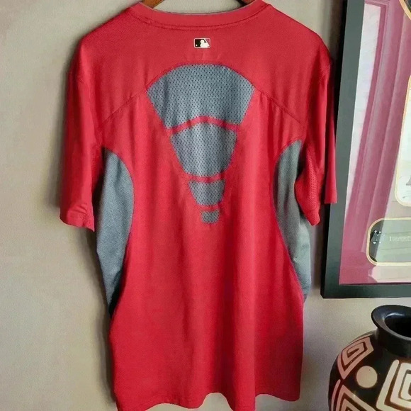 Nike Pro Combat Authentic Men's Shirt Size XL Short Sleeve Red/Grey Crew Neck - Picture 2 of 13